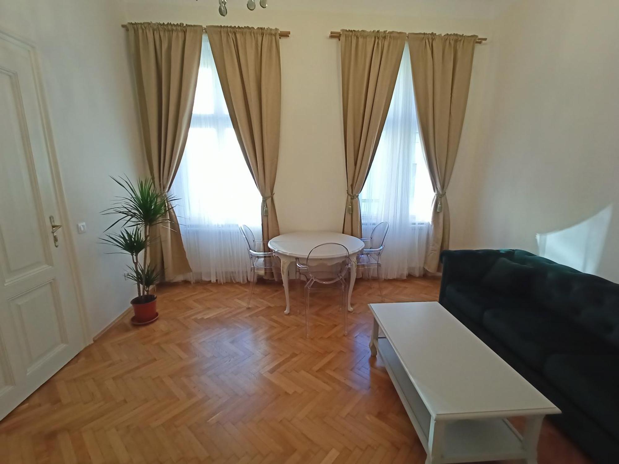 Garden Of Light Apartment Sibiu Ngoại thất bức ảnh